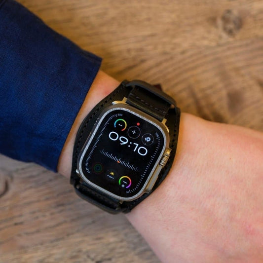 Apple Watch Ultra 2 Leather Strap - Ebony Black