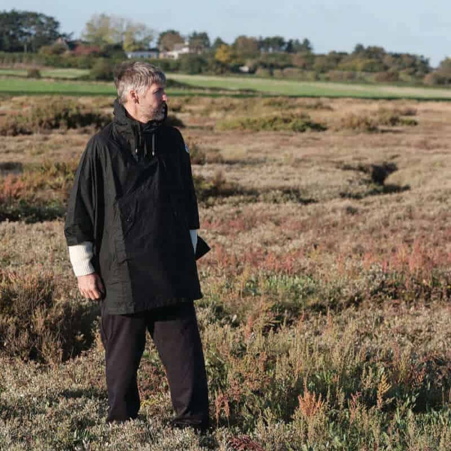 Black Norfolk Sea Cape