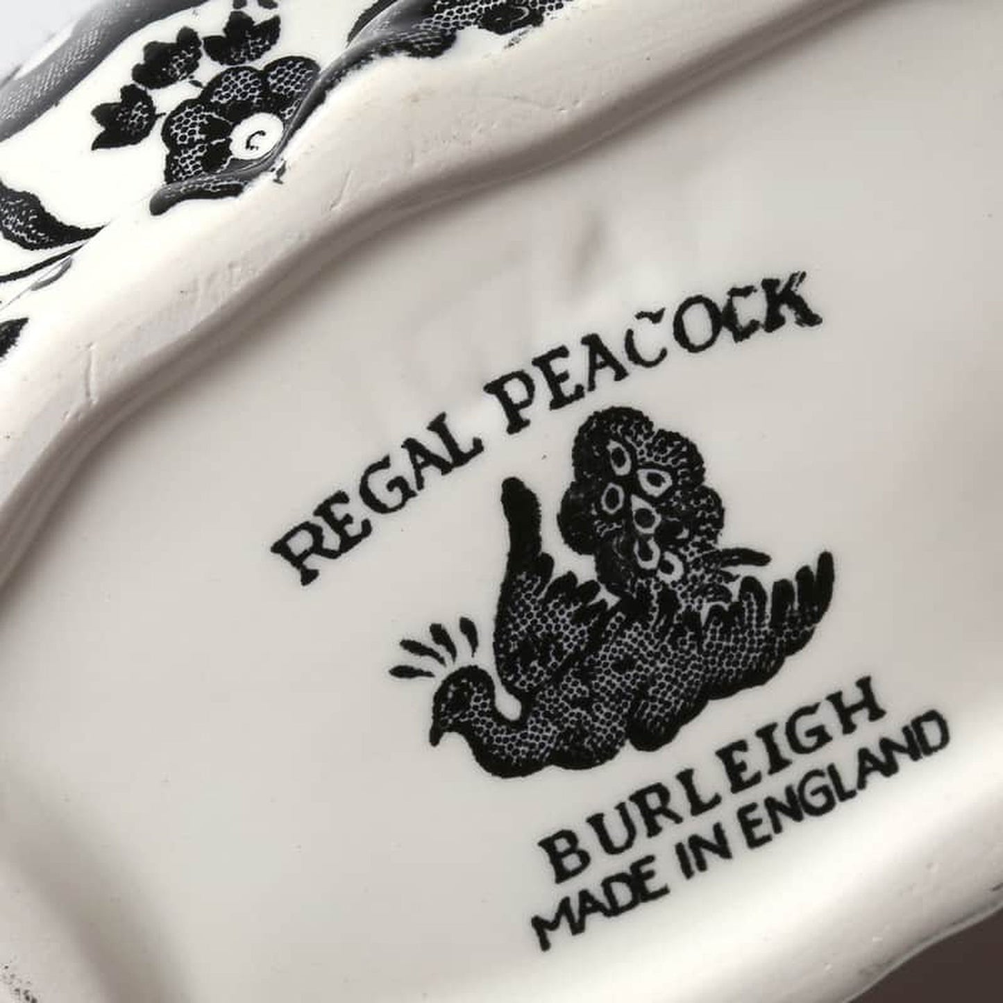 Black Regal Peacock Tea Set