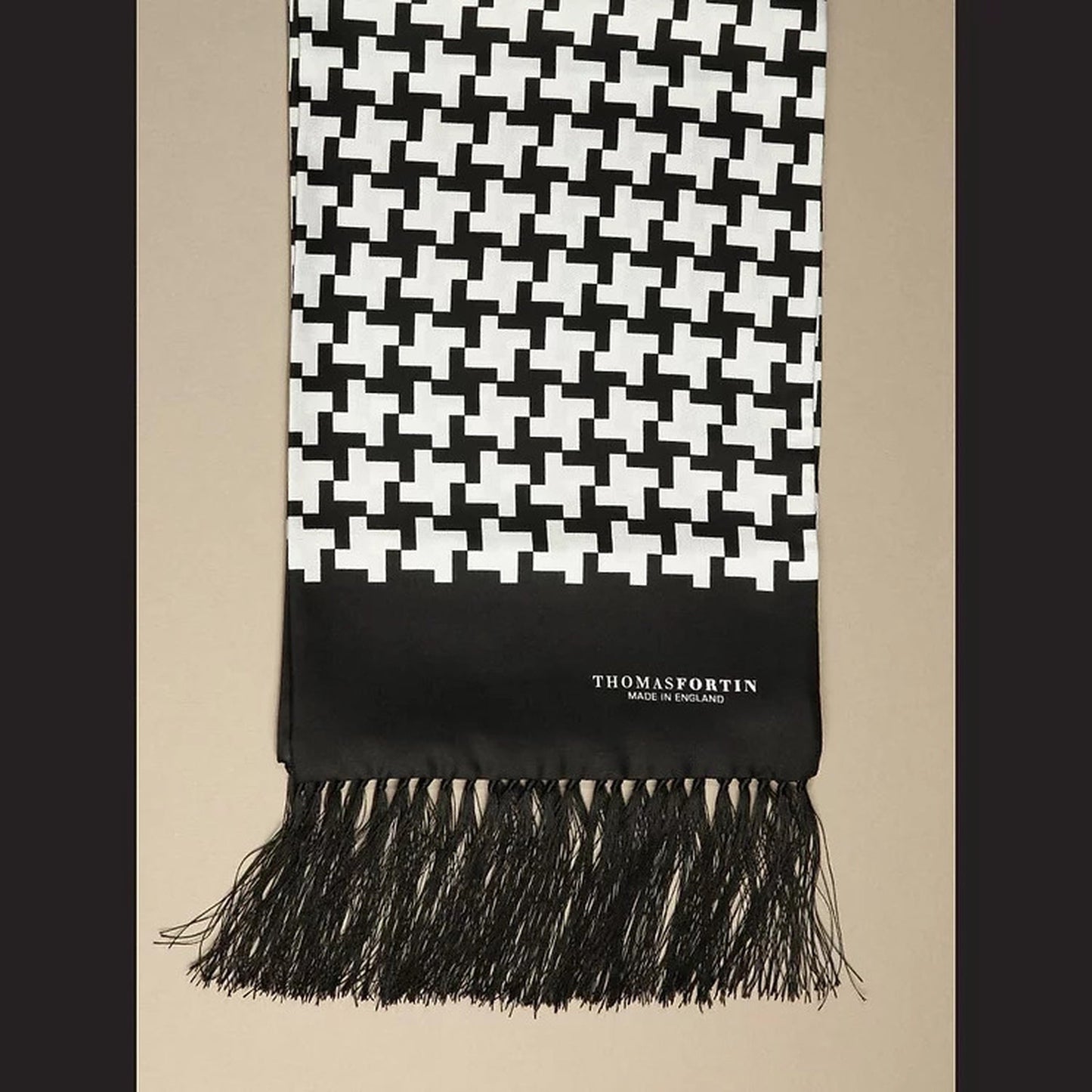 Black and White Large Houndstooth Fringed Scarf