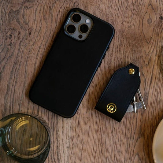 iPhone 16 Pro Max Leather Case - Ebony Black