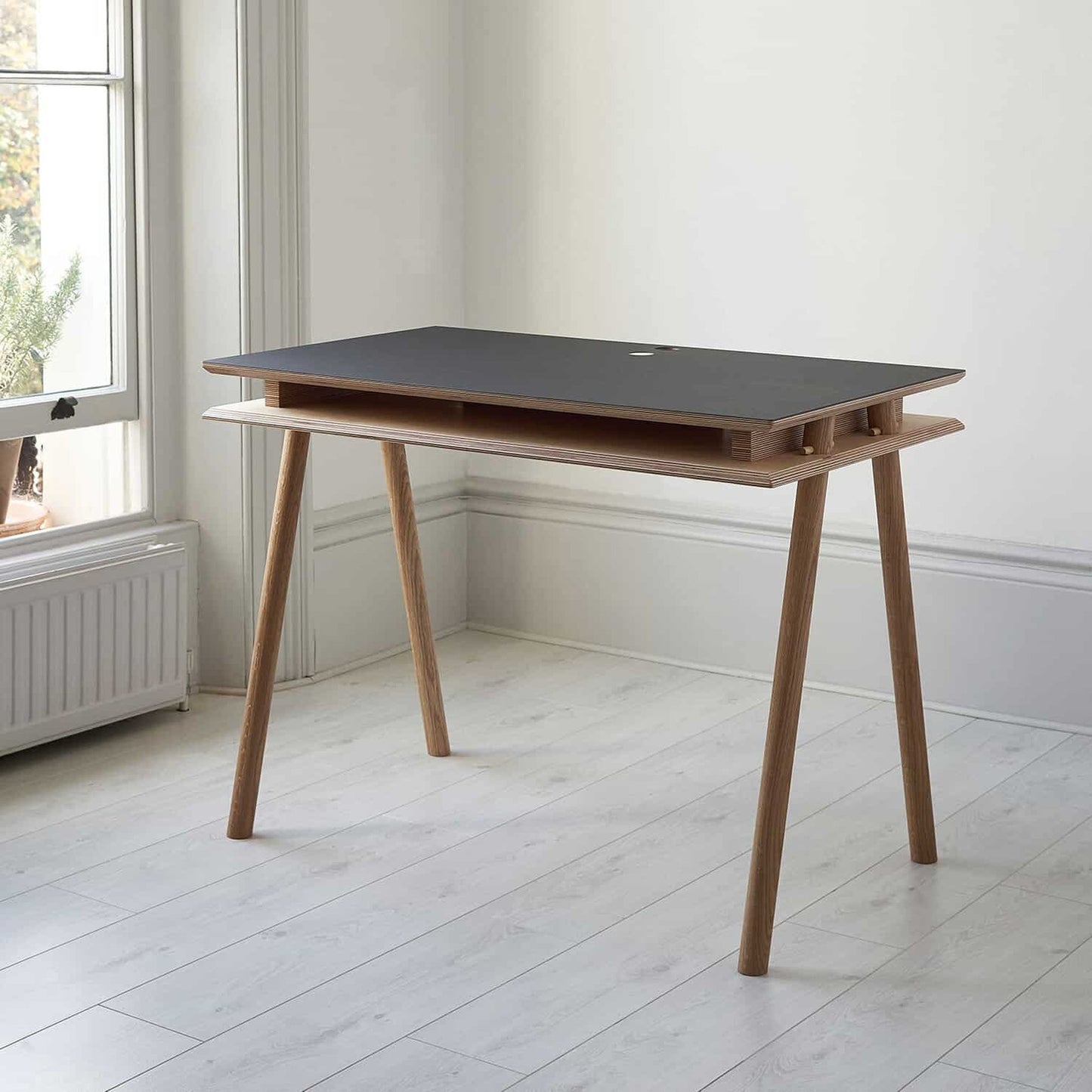 Pegg Desk