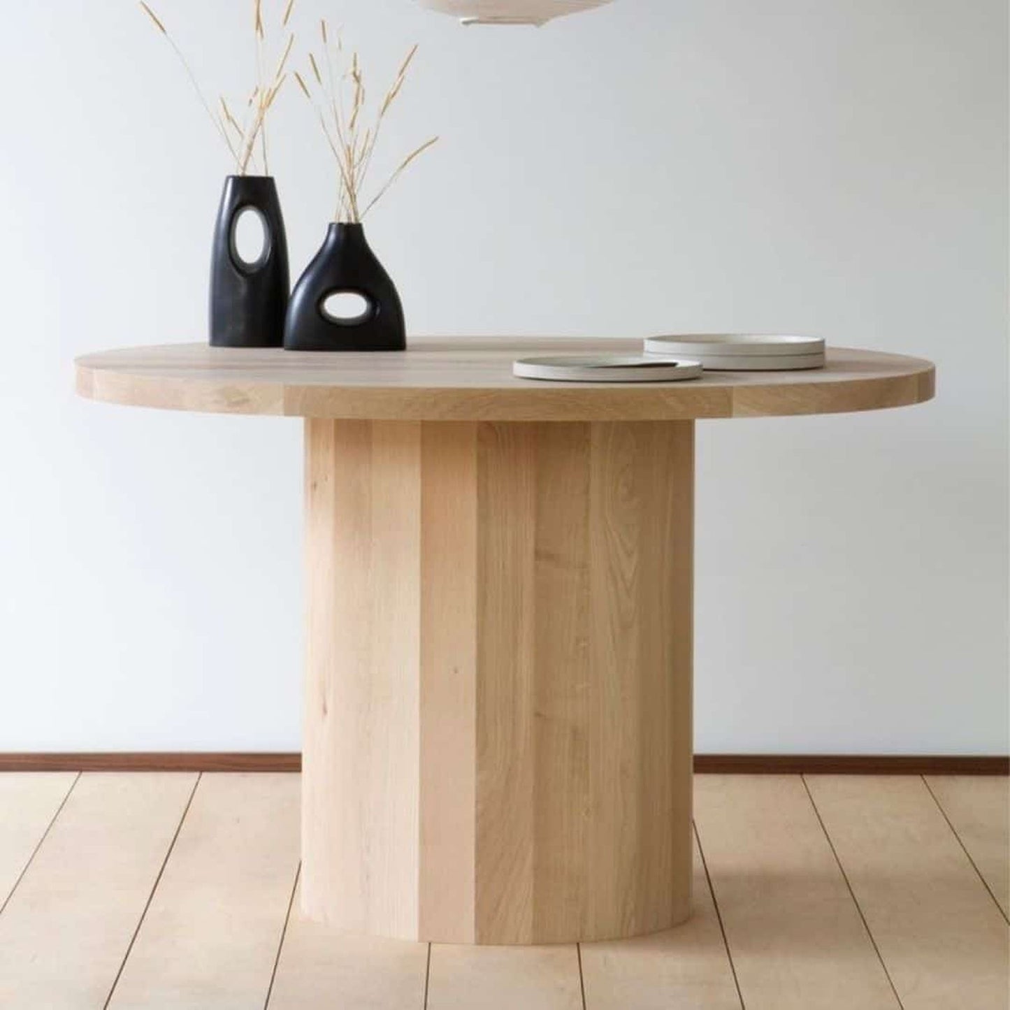 Stal Table in Oak