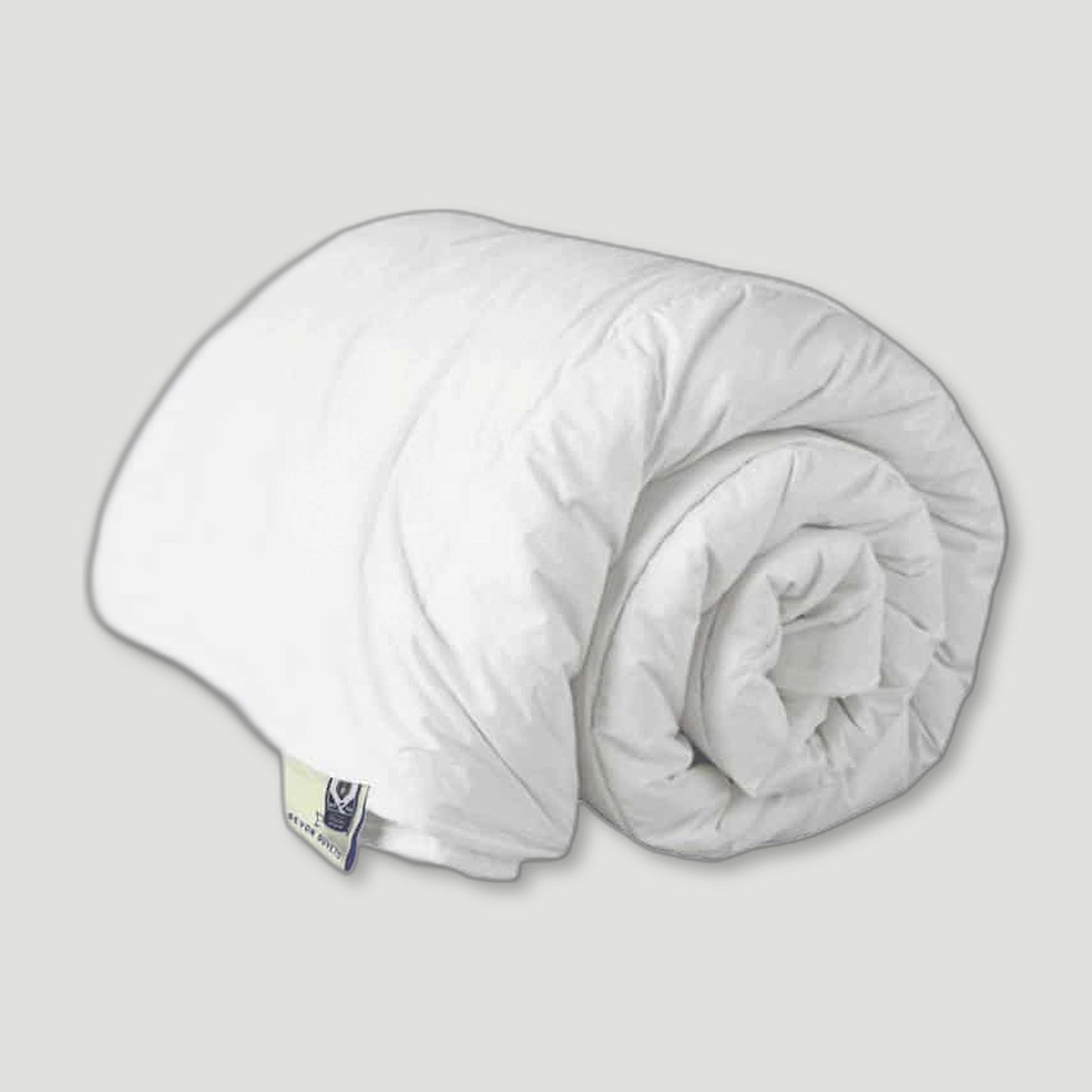 Super King Size Wool Duvet 300 GSM Lightweight 4-7 TOG from Devon Duvets - British Made Homeware