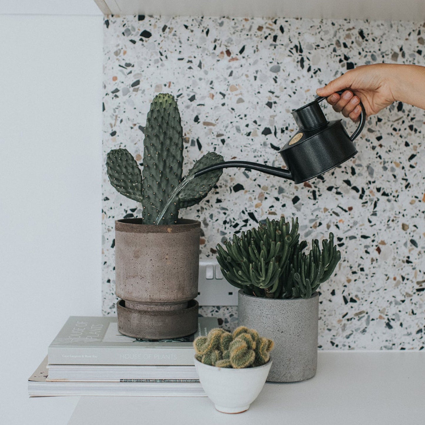 The Fazeley Flow - One Pint in Graphite