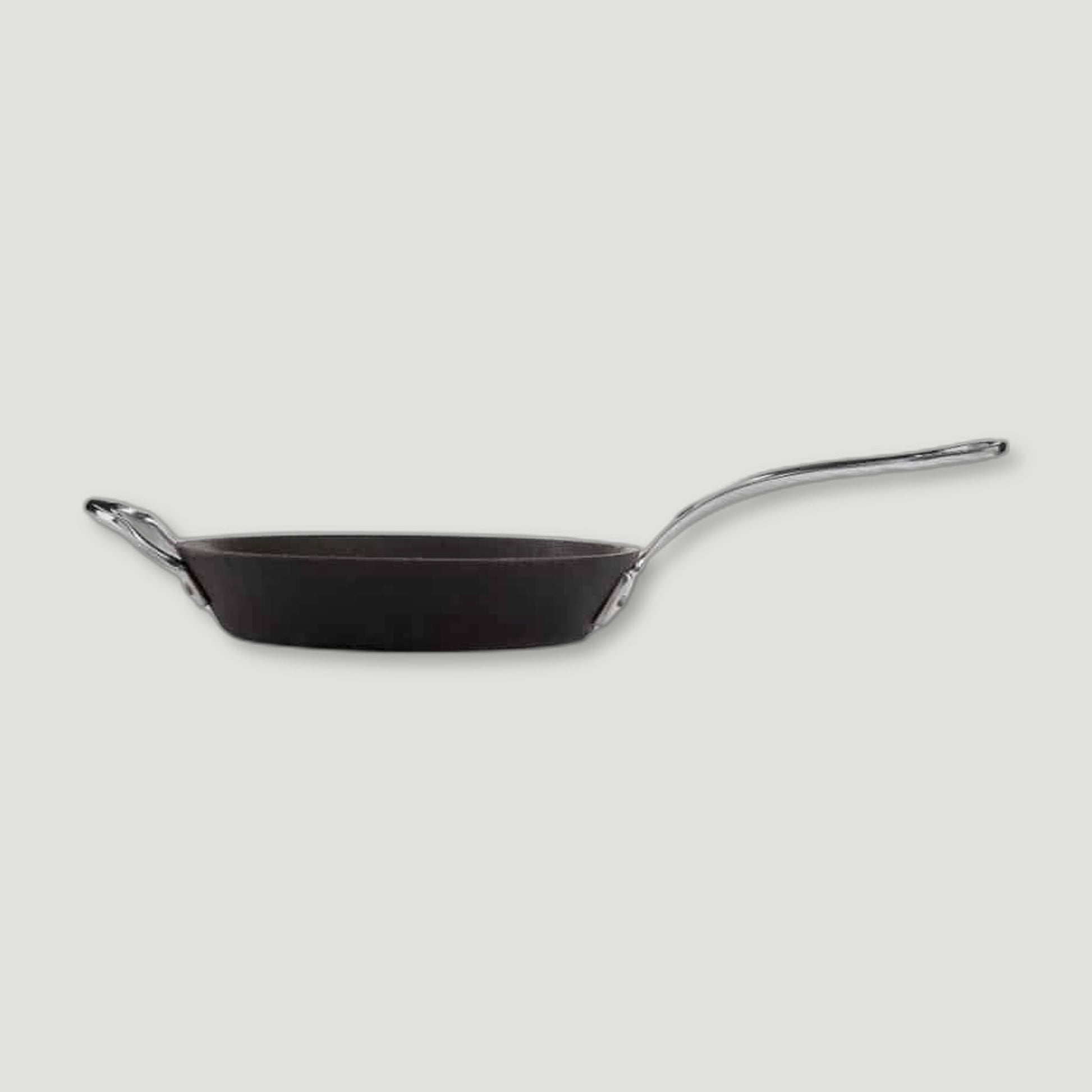 24cm Cast Iron Skillet Frying Pan from Samuel Groves - British Made Cookware