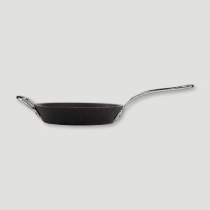24cm Cast Iron Skillet Frying Pan from Samuel Groves - British Made Cookware