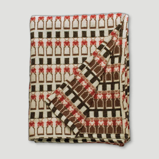 Cofion Throw and Blankets Jemima