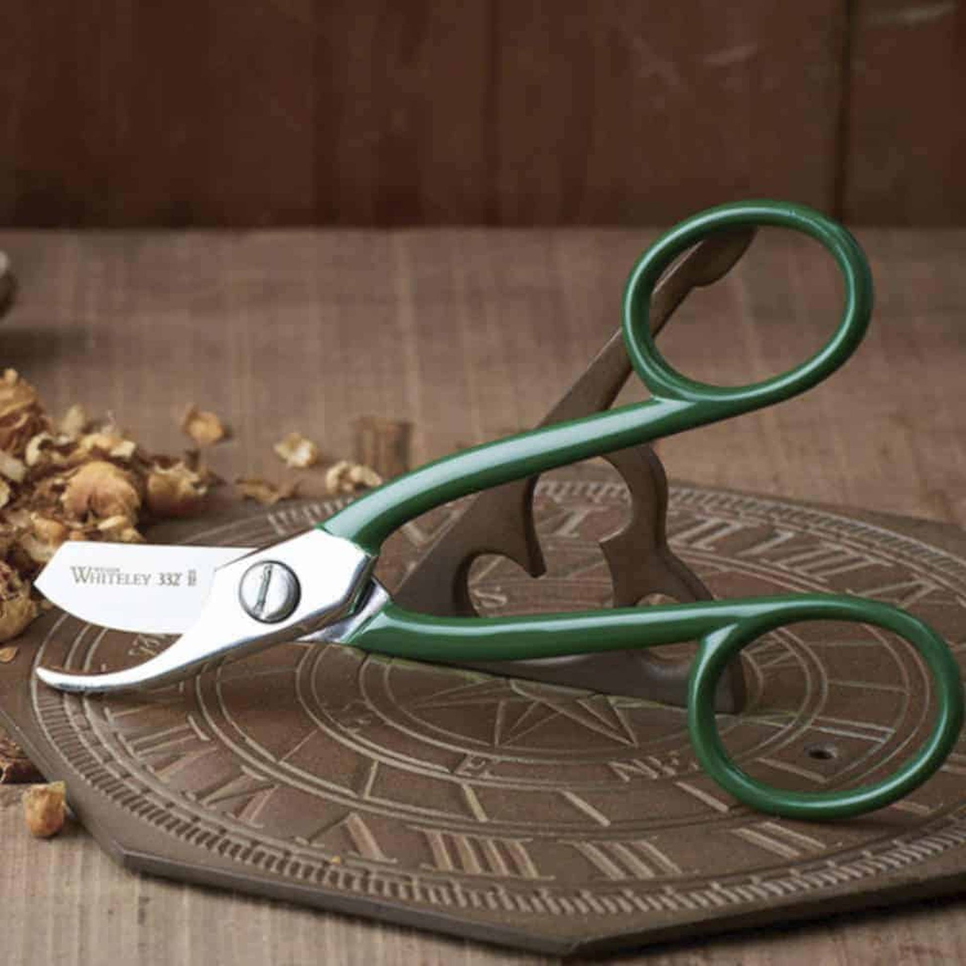 garden scissors uk William Whiteley & Sons