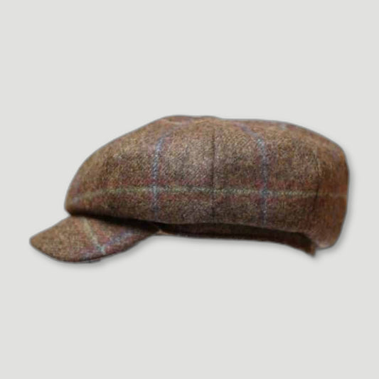 Lindsay Curved Peak Flat Cap in Dearn Tweed Cloth