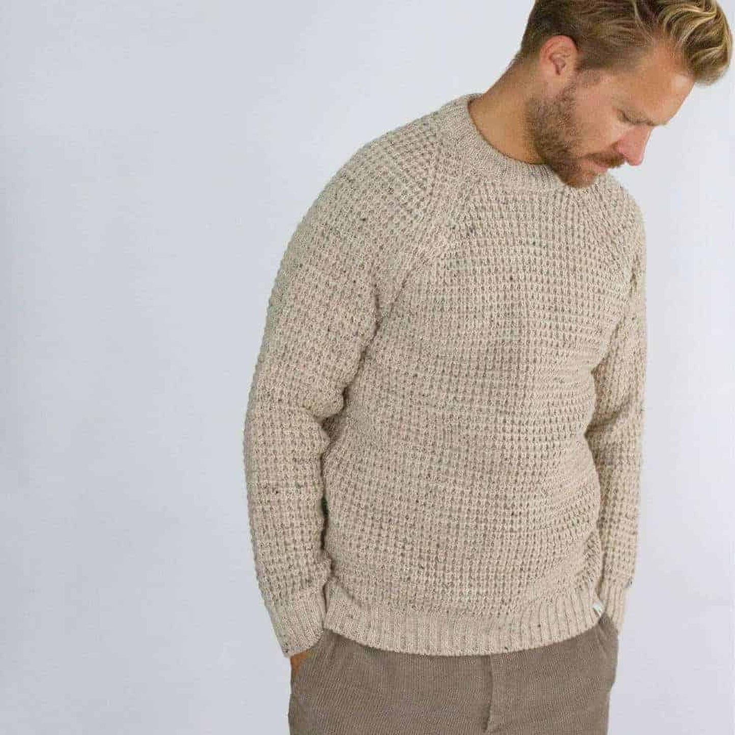Men's Waffle Crew Neck Jumper - Skiddaw