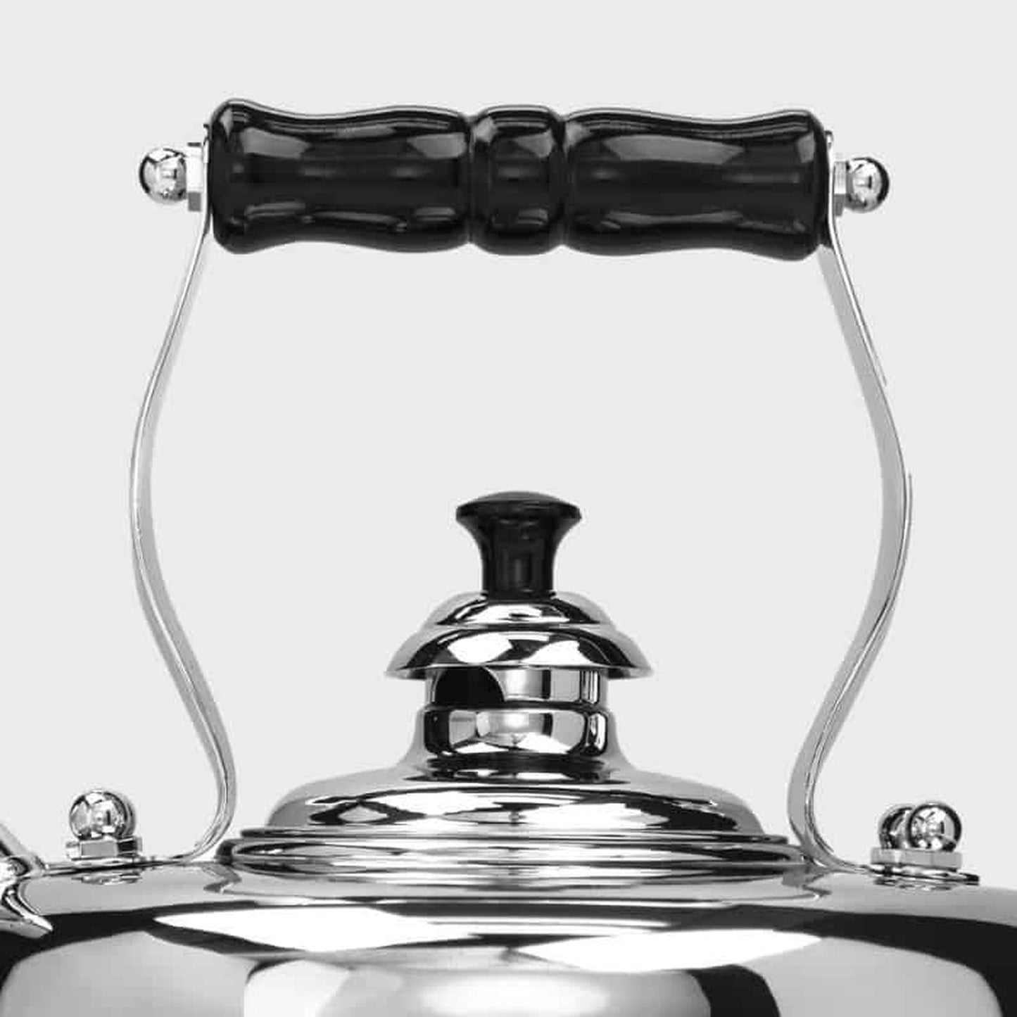 No2 Chrome Whistling Kettle for Gas, Electric & Ceramic