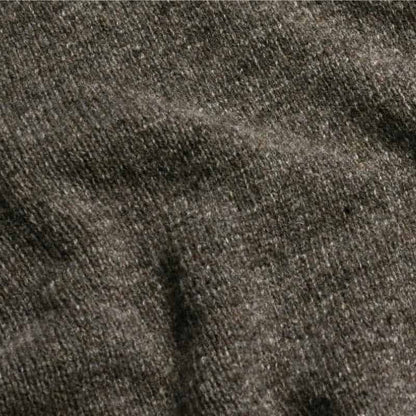 Oyster Wreay Shetland Wool Crew Neck