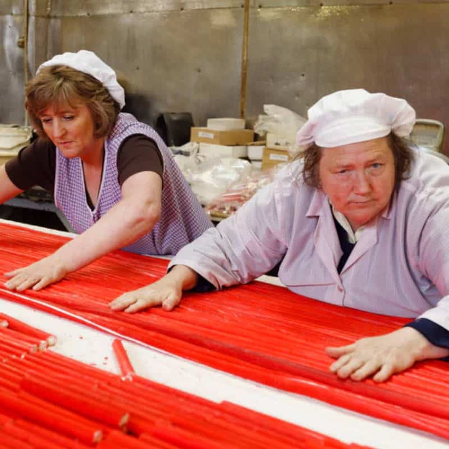 The English - Henri Cartier-Bresson & Martin Parr