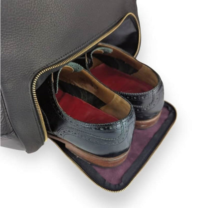 Ultimate Apple Tech Leather Weekender Bag - Ebony Black