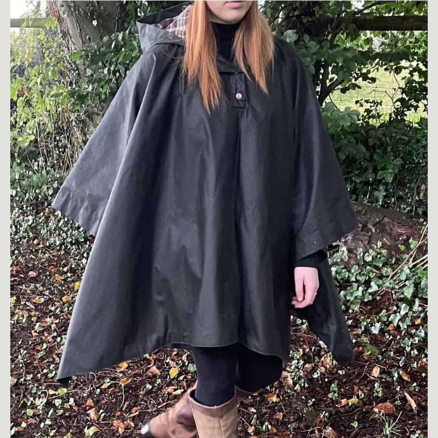 Women's Rocket Field Cape